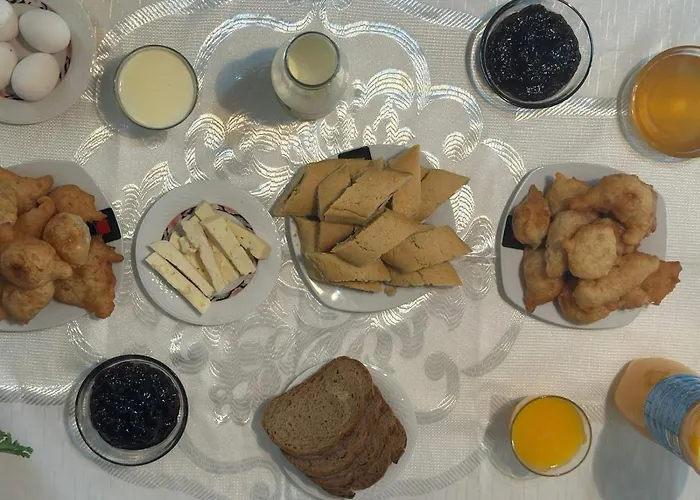 Mina 3* تيرانا